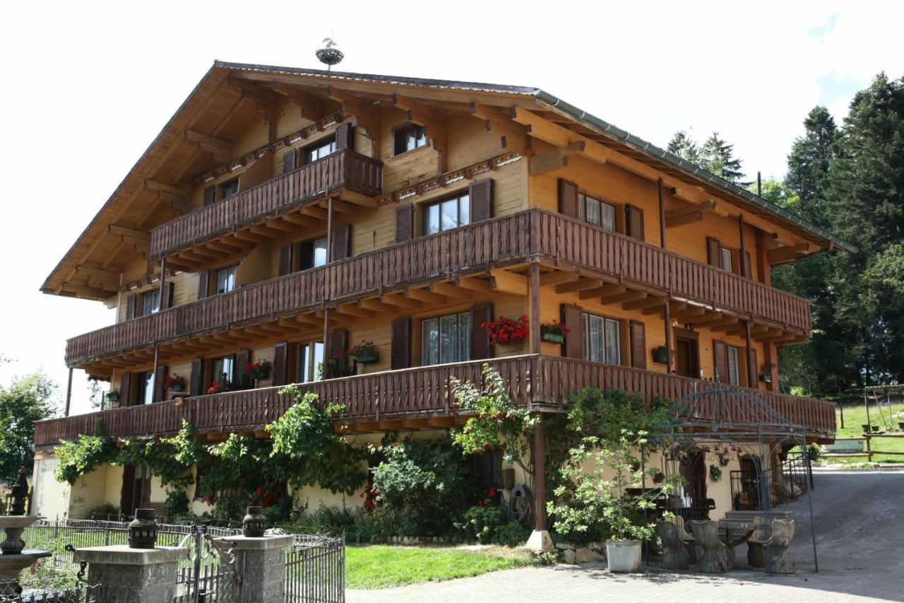 Hotel La Cibourg, Centre De Renan